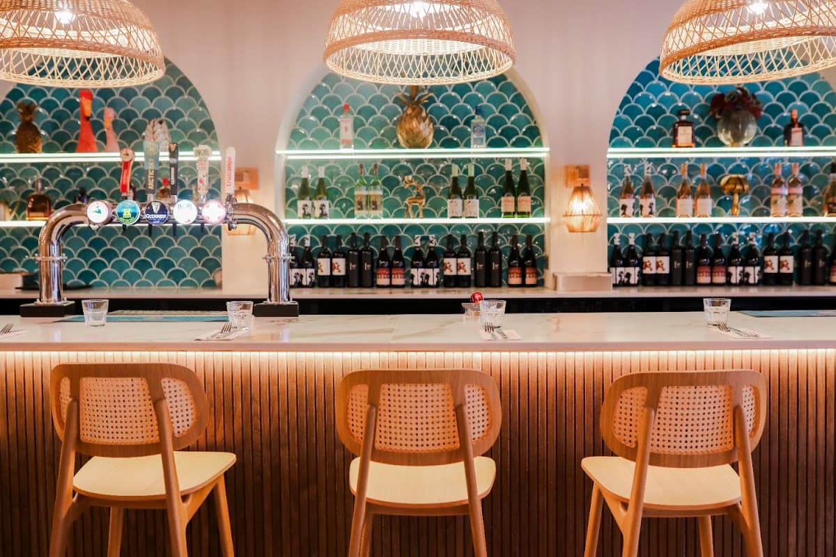 Flamingo Café Bar - Ashley Cross