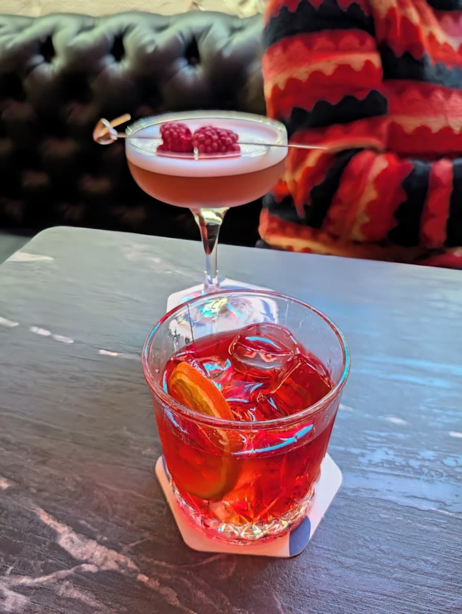 Huna Cafe Bar