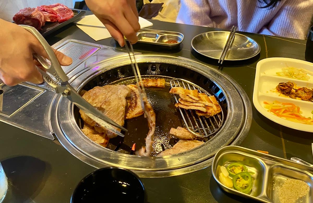 SSAMM KOREAN BBQ