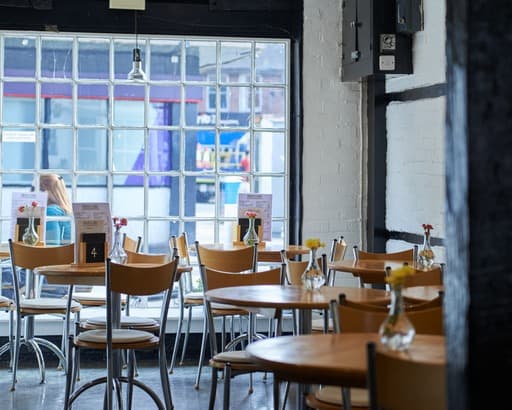 Deli Café