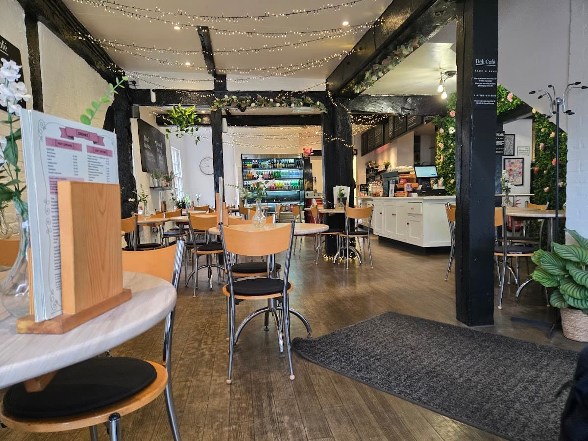 Deli Café