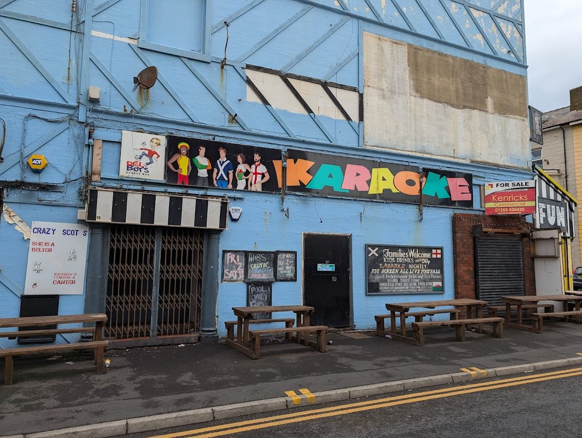 THE CRAZY SCOTS BAR