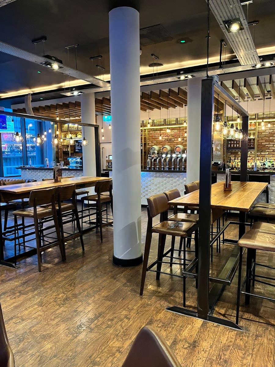 Store Street Exchange Restaurant