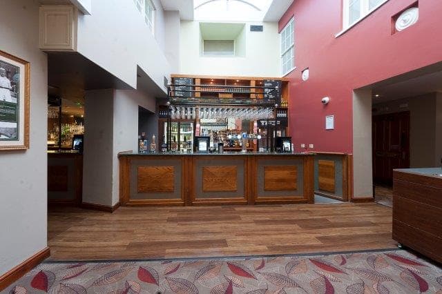 The Glass House - JD Wetherspoon