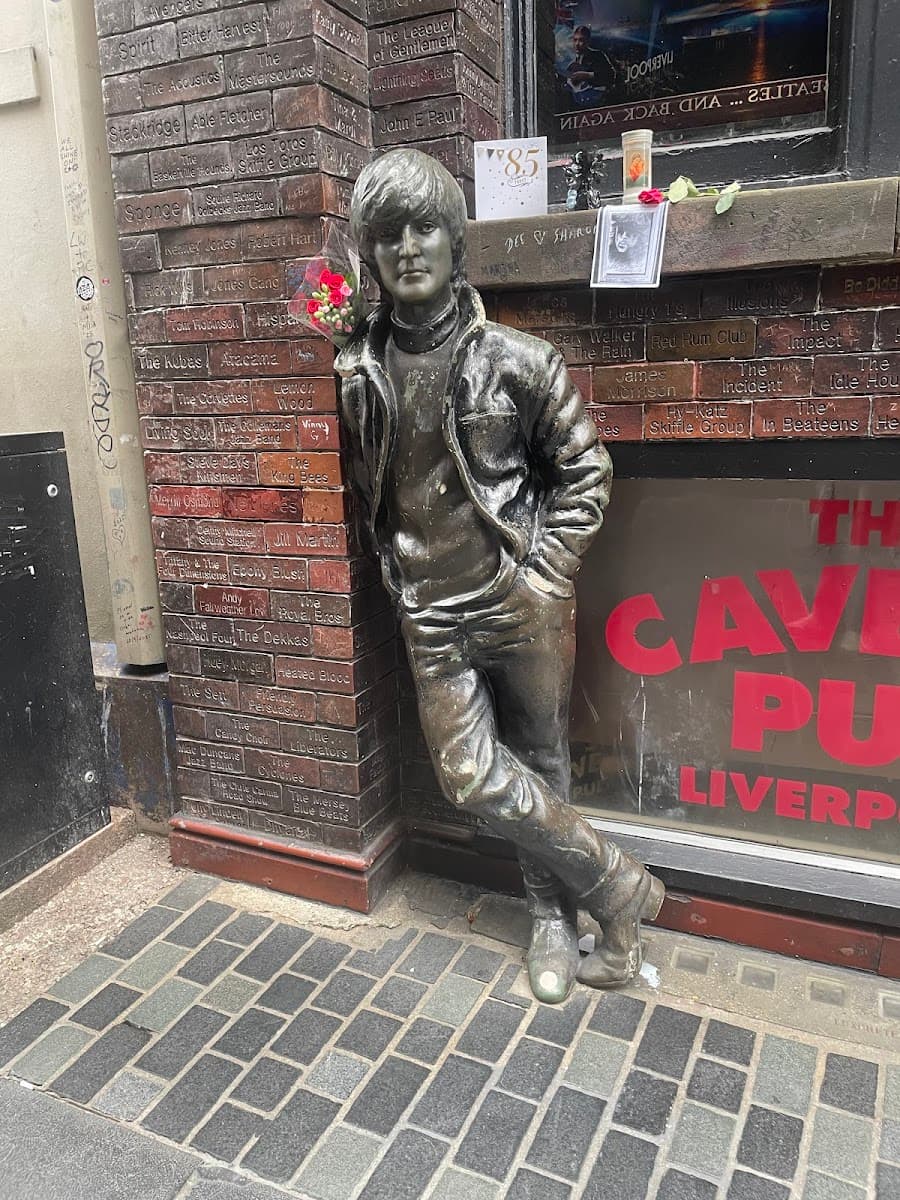 John Lennon Statue - Mathew Street