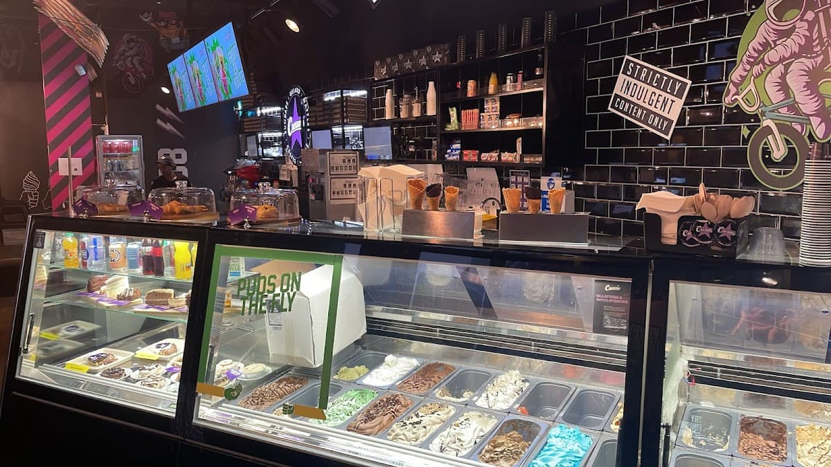 Creams Cafe