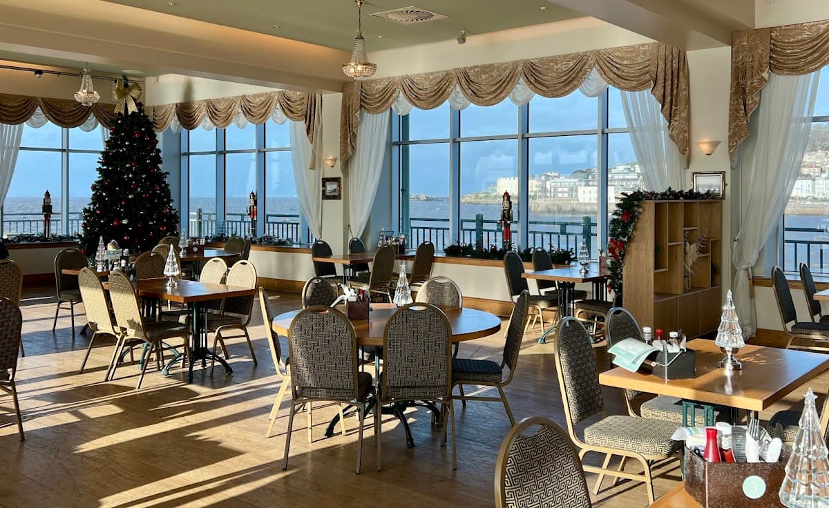 Tiffanys Restaurant
