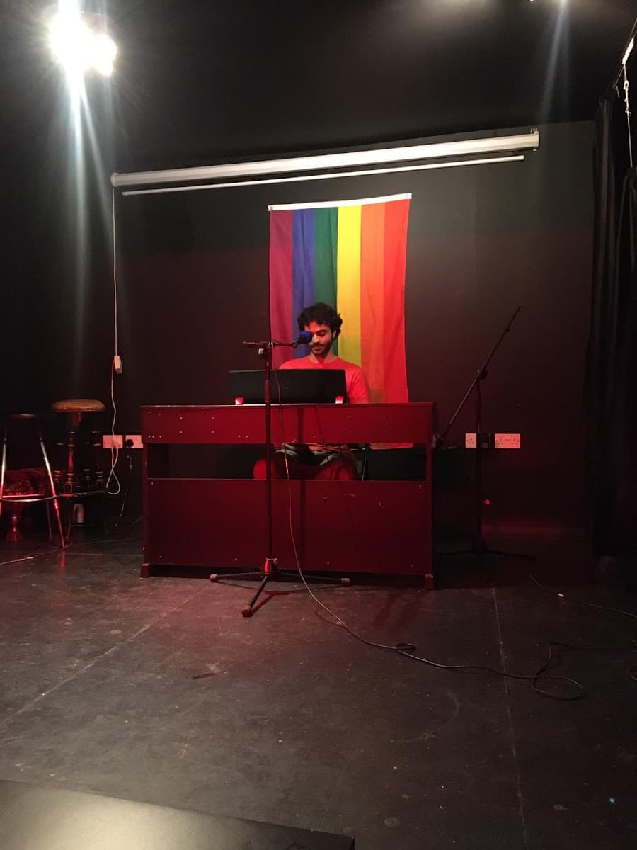 Babel Open Mic