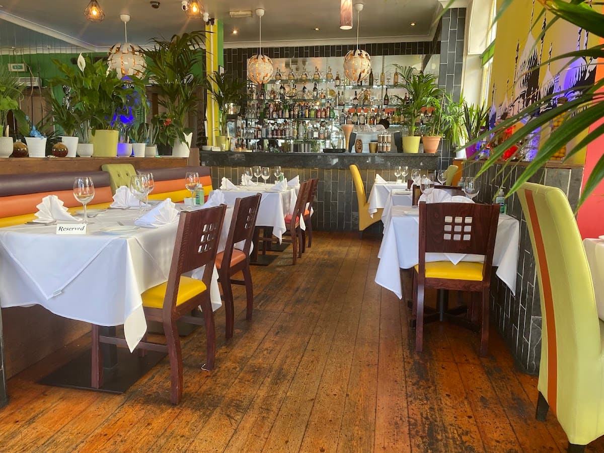 Bayleaf - Indian Restaurant & Takeaway
