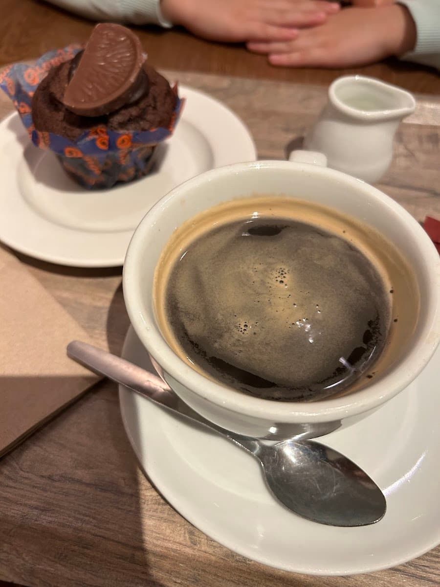 Costa Coffee