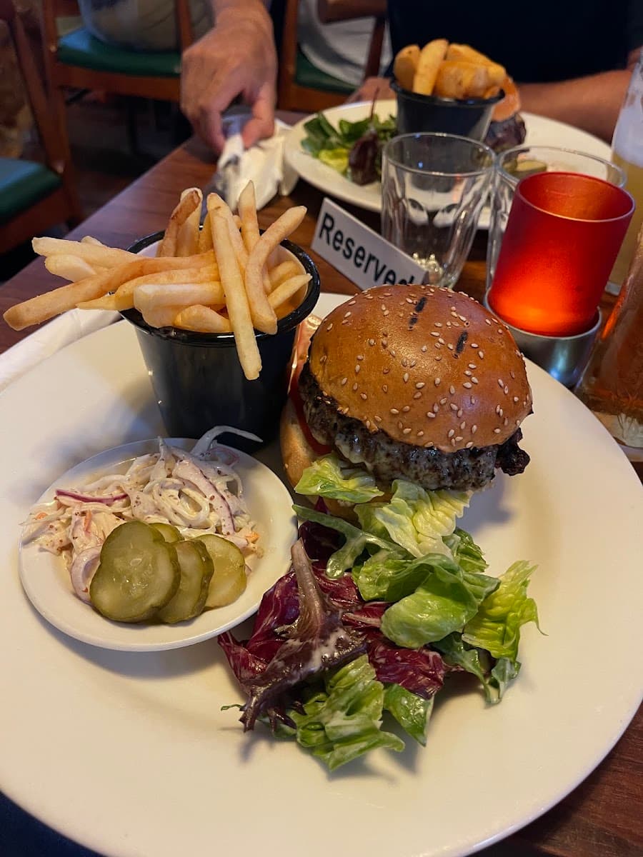 The Wells Tavern