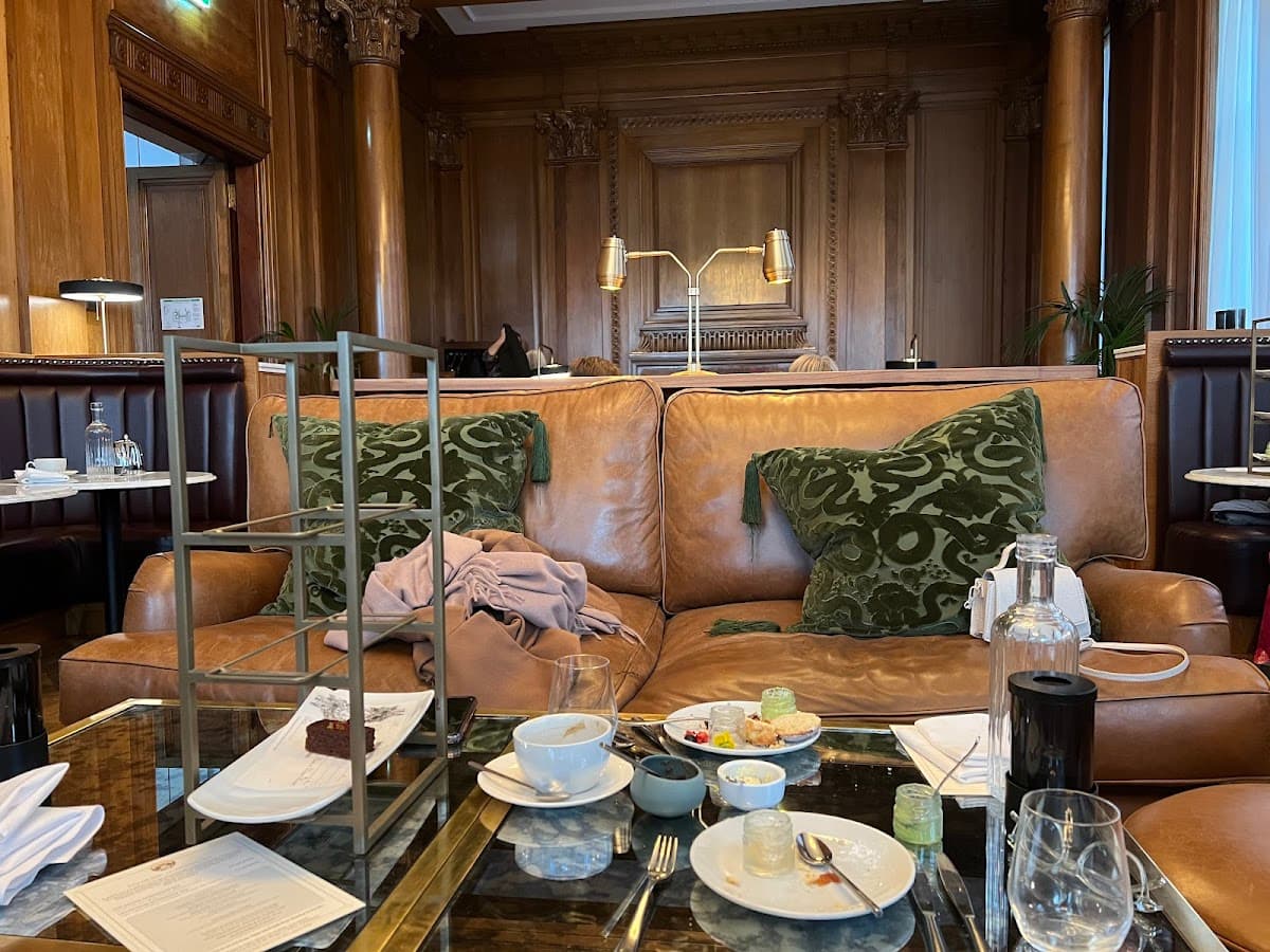 The Register Club