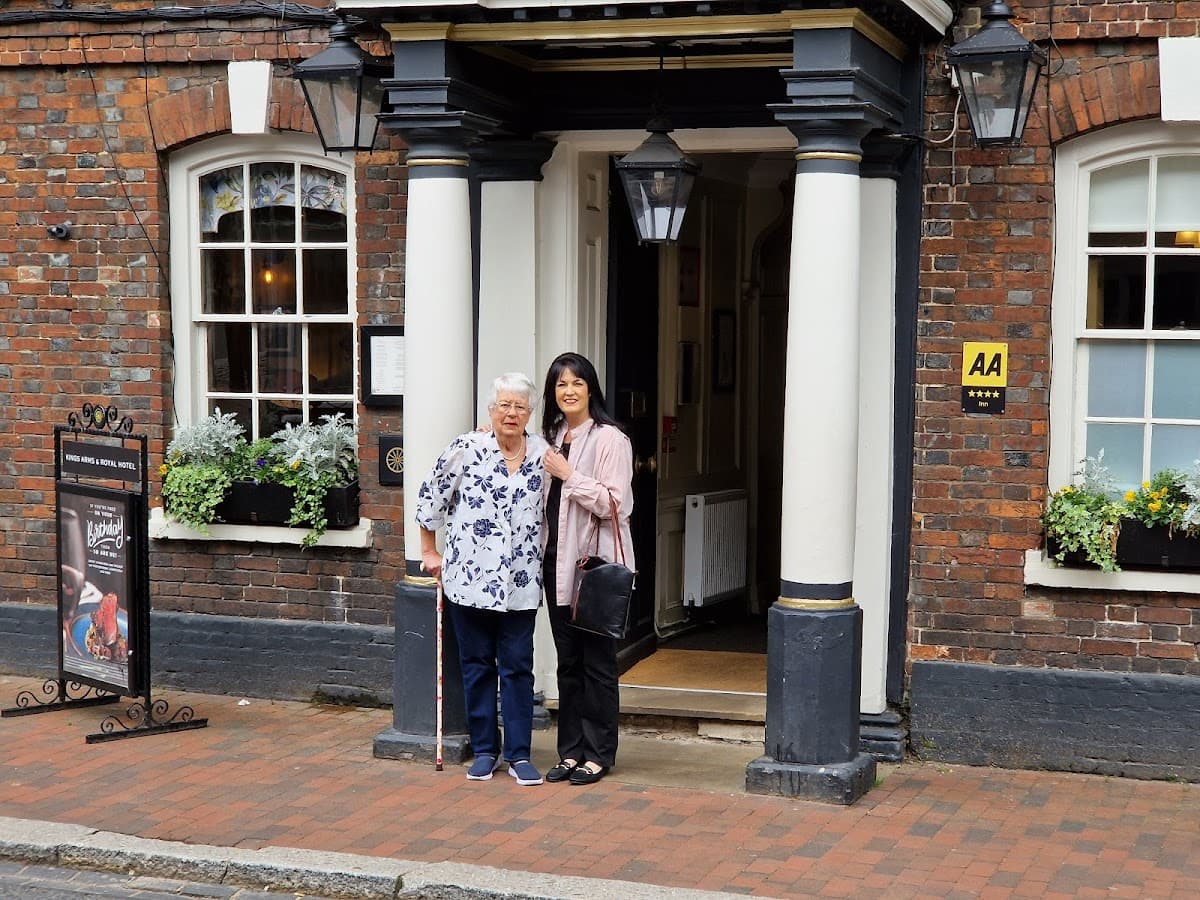 Restaurant @ The Kings Arms & Royal Hotel