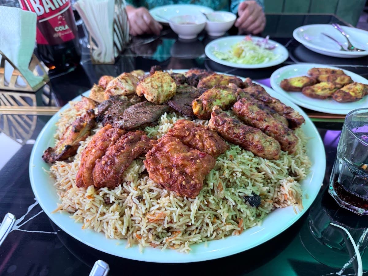Mehfil Restaurant Dessert & Desi Breakfast