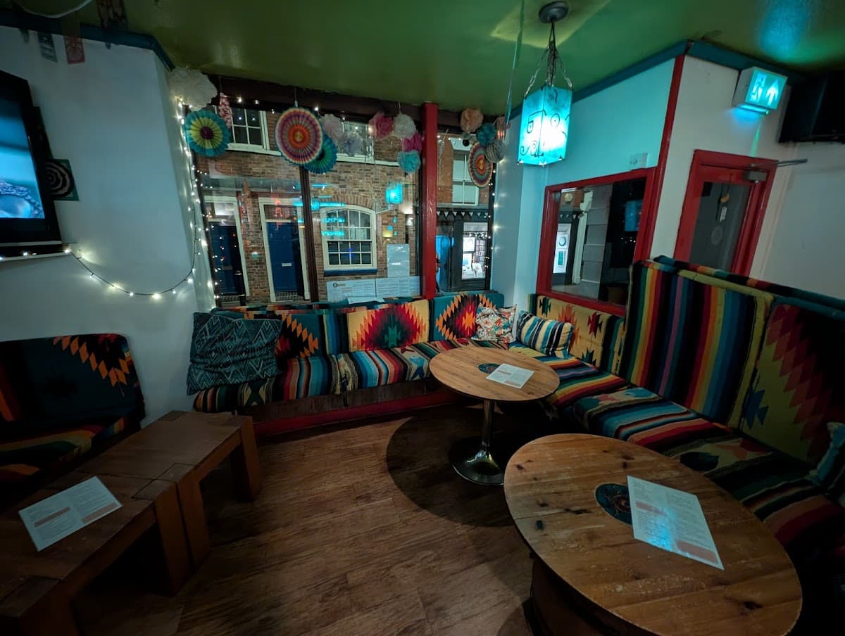 Chesters Restaurant & Bar