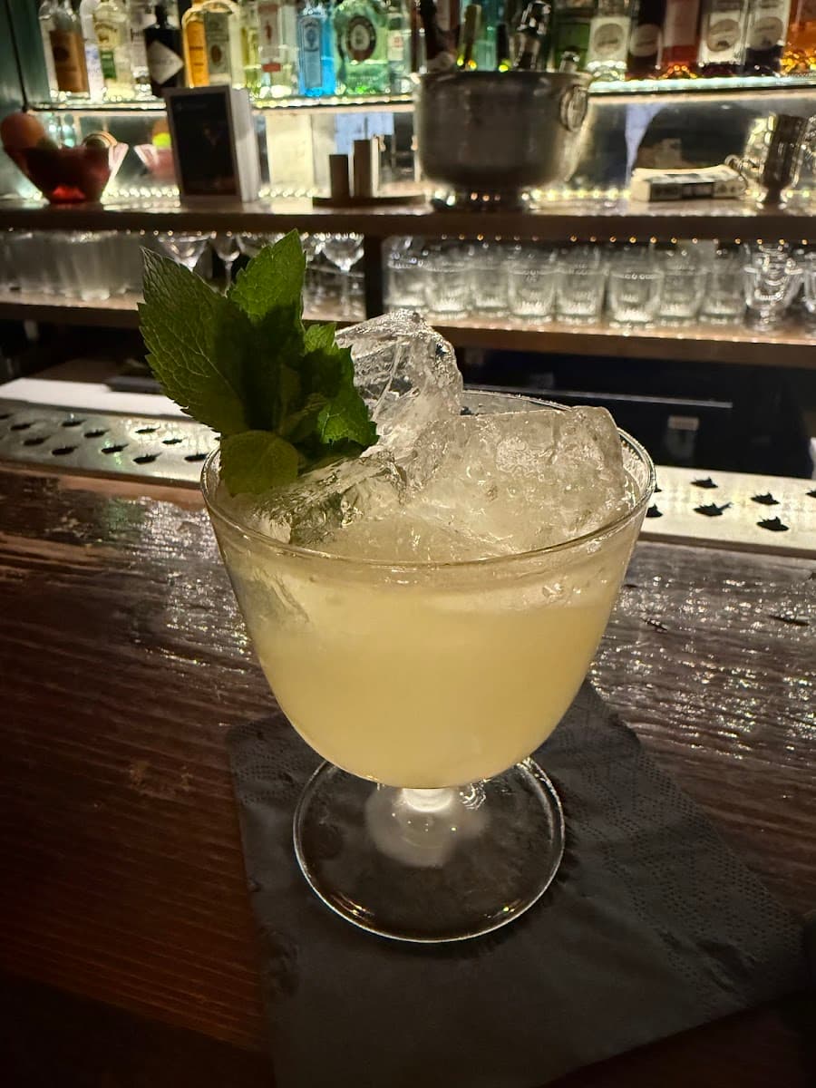 The Prince Bar