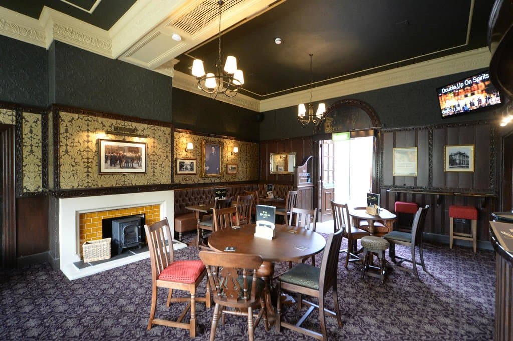 The Highbury Inn