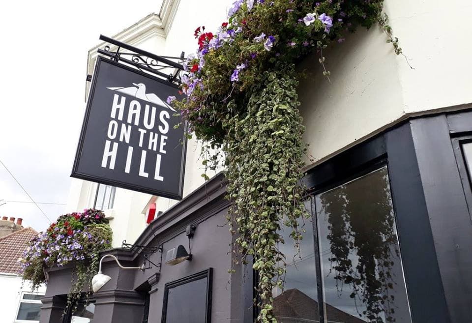 Haus On The Hill