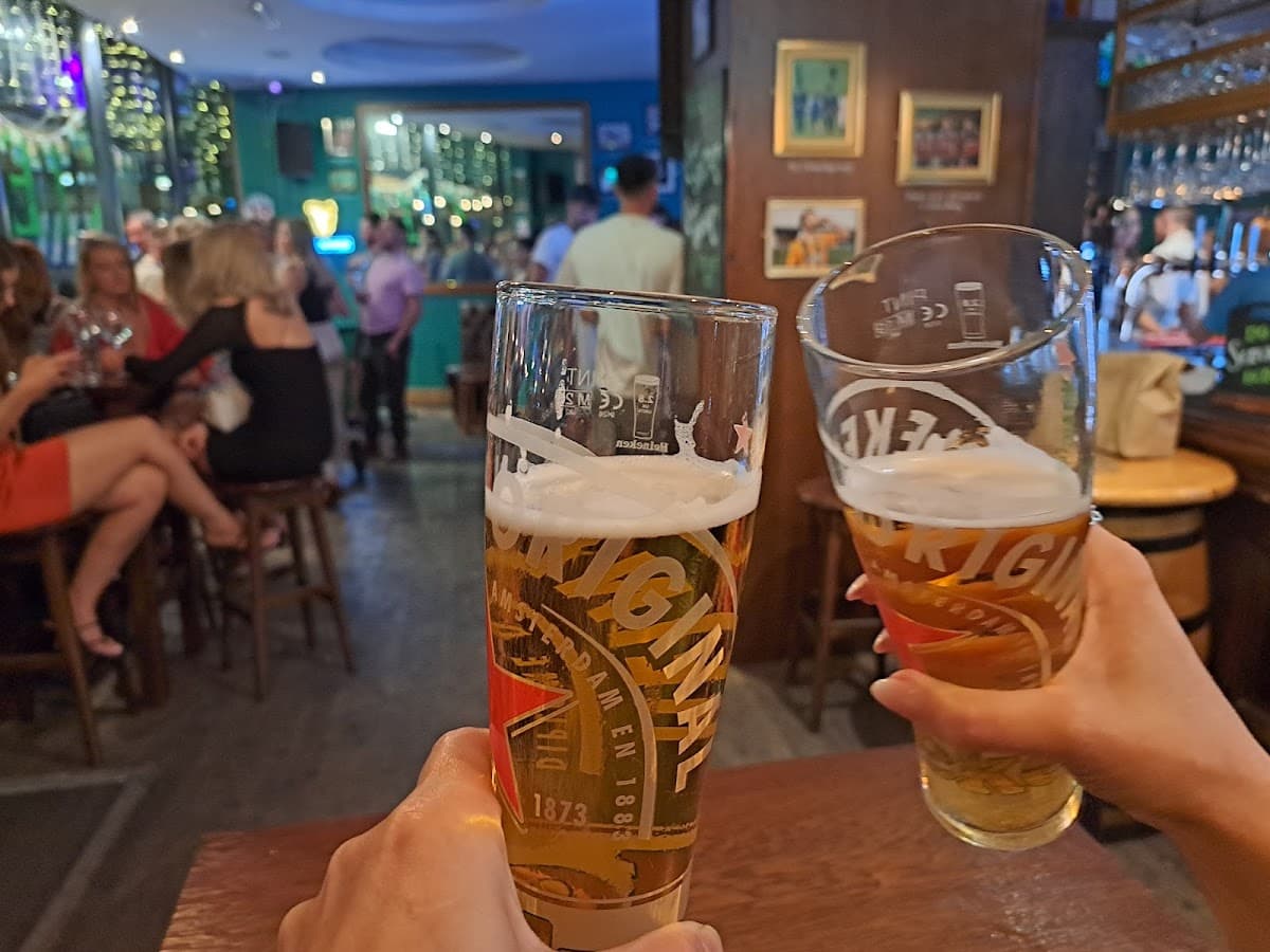 Kielys Irish Bar