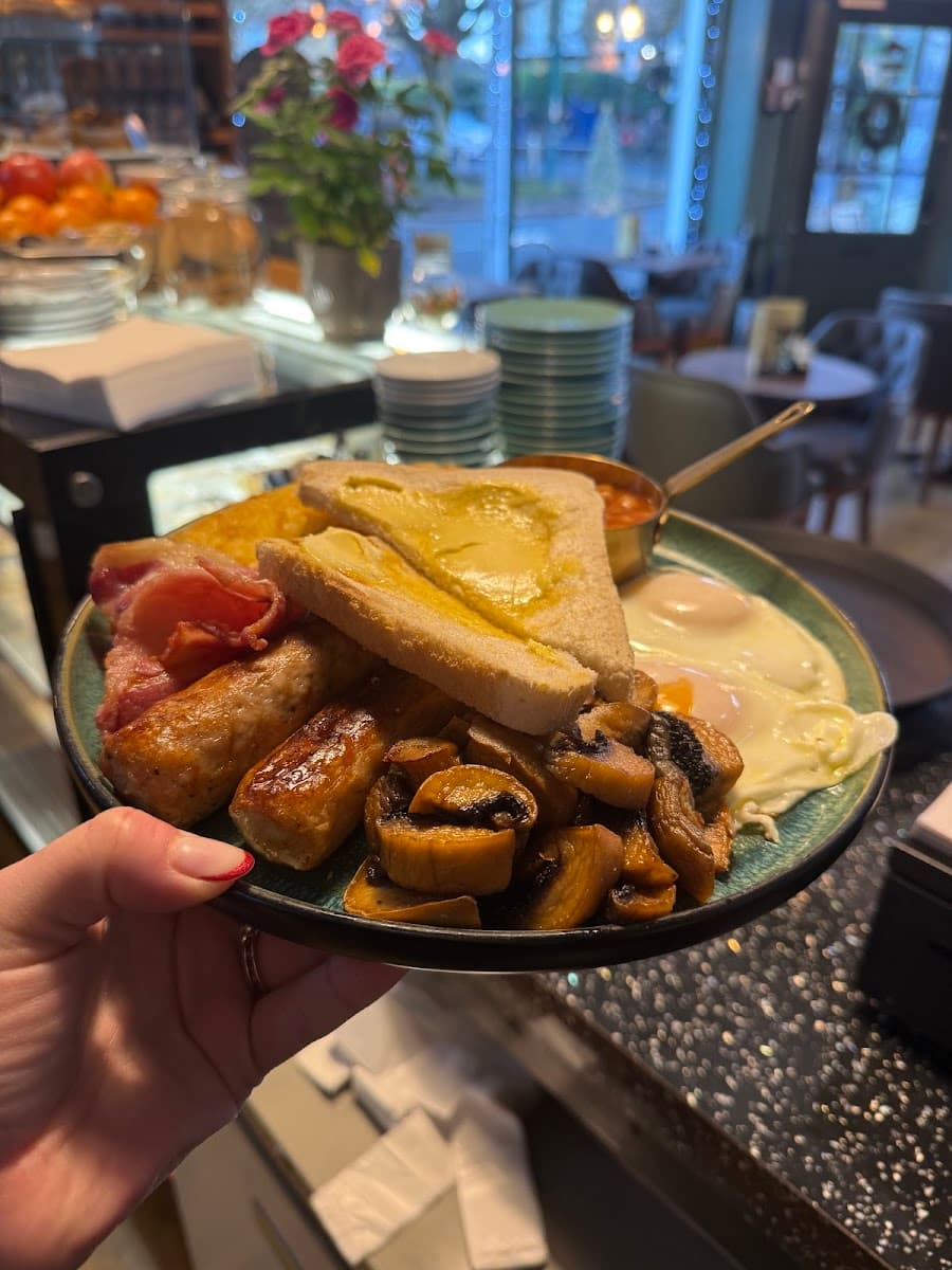 Tiramisu Cafe