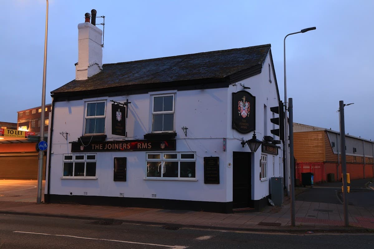 The Joiners Arms