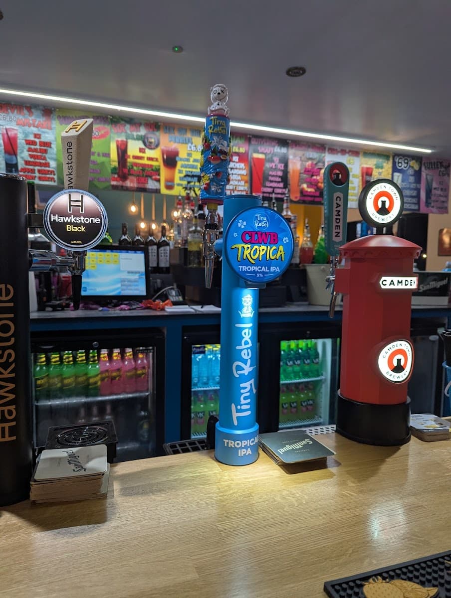 Bar Riviera