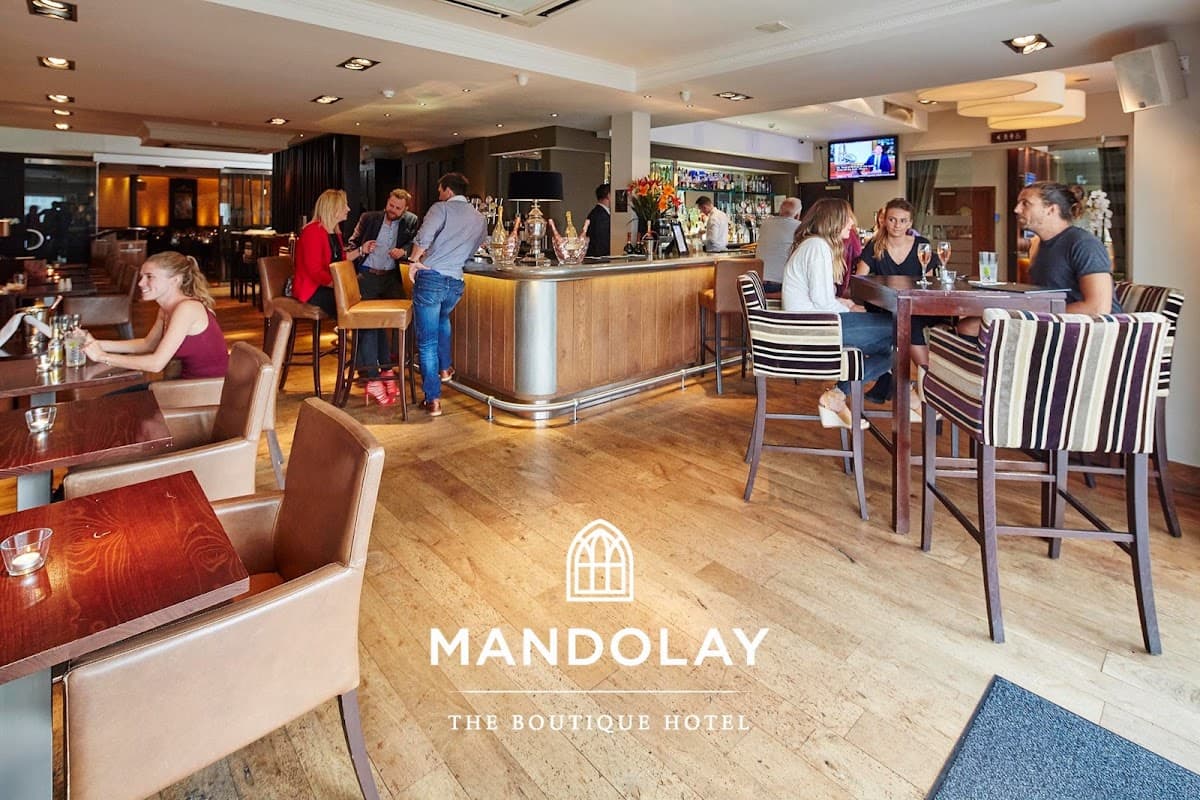 The Grill at the Mandolay