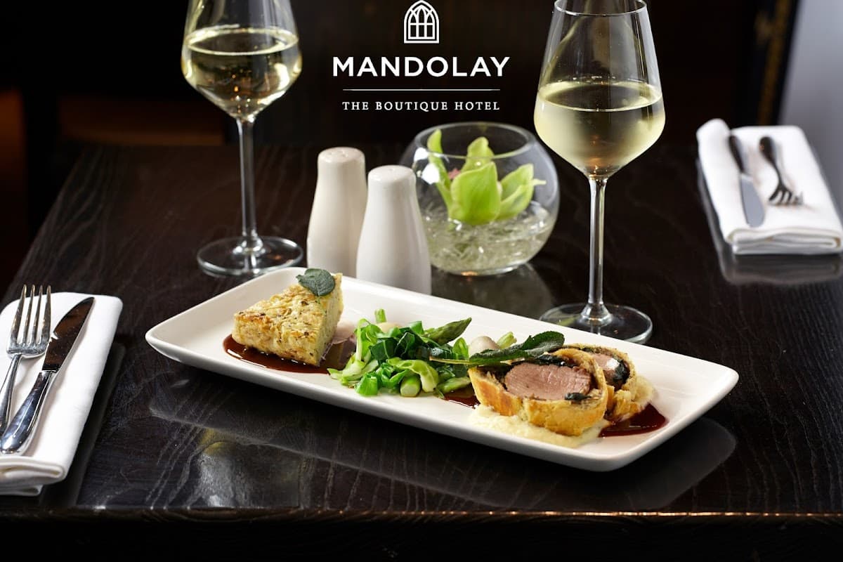 The Grill at the Mandolay