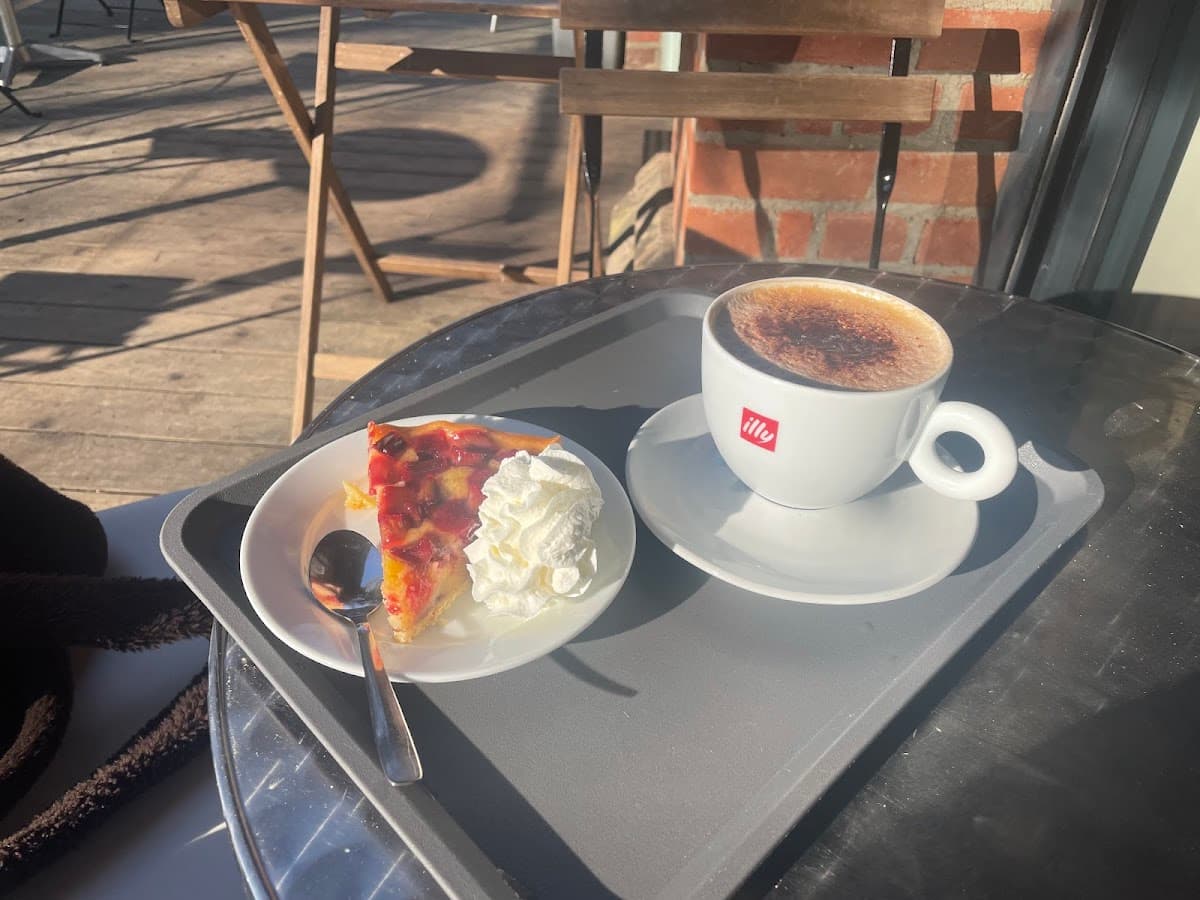 Eileen’s at Buccleuch Gardens Cafe