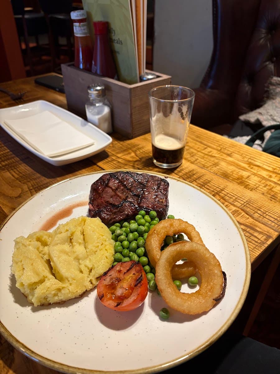 The Essex Arms