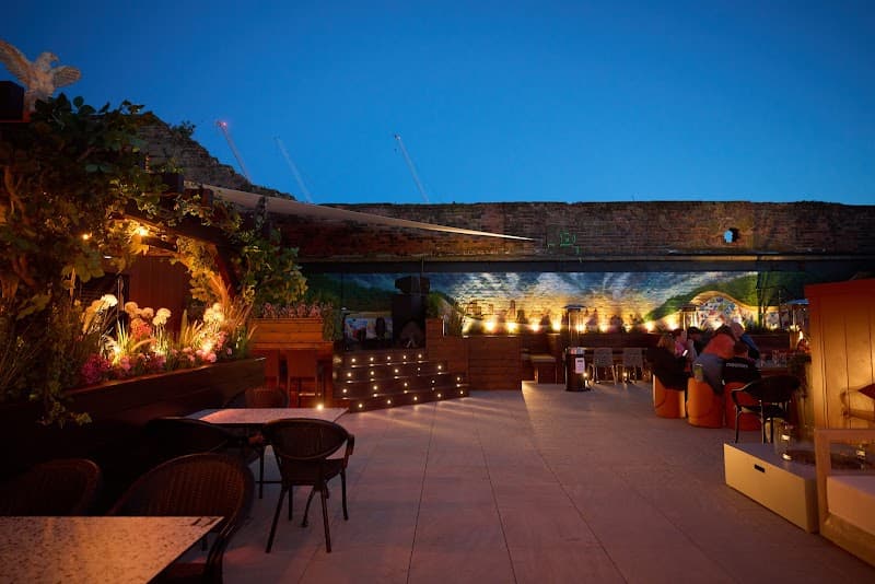 Blackstock Roof Garden