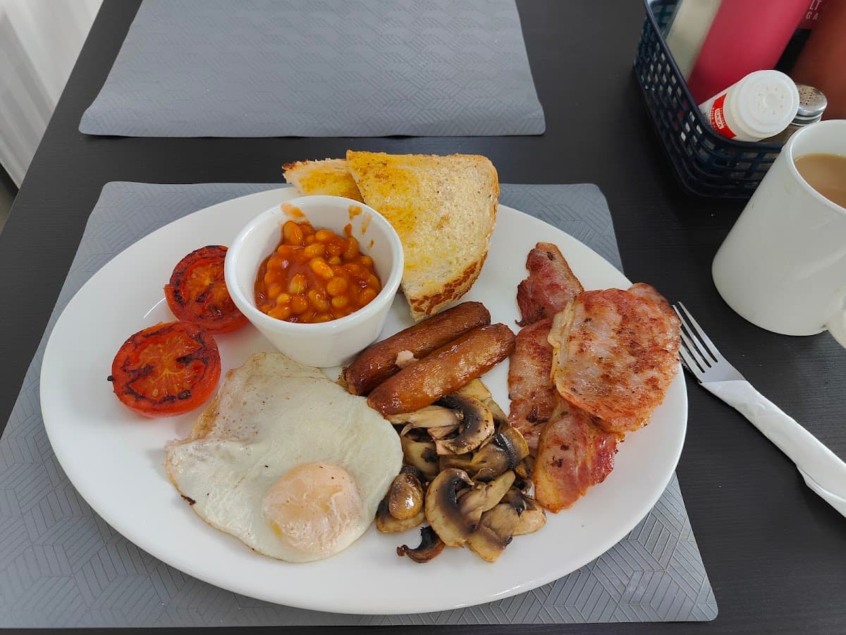 Peckish Cafe Sutton