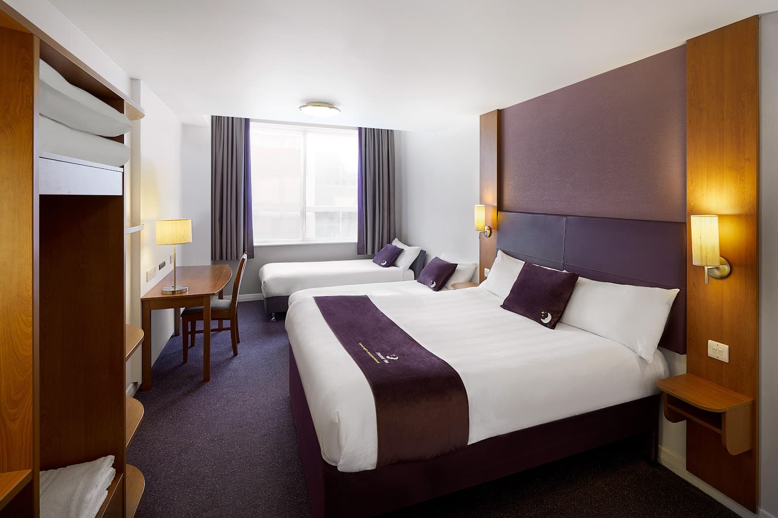 Premier Inn Belfast City Cathedral Quarter hotel