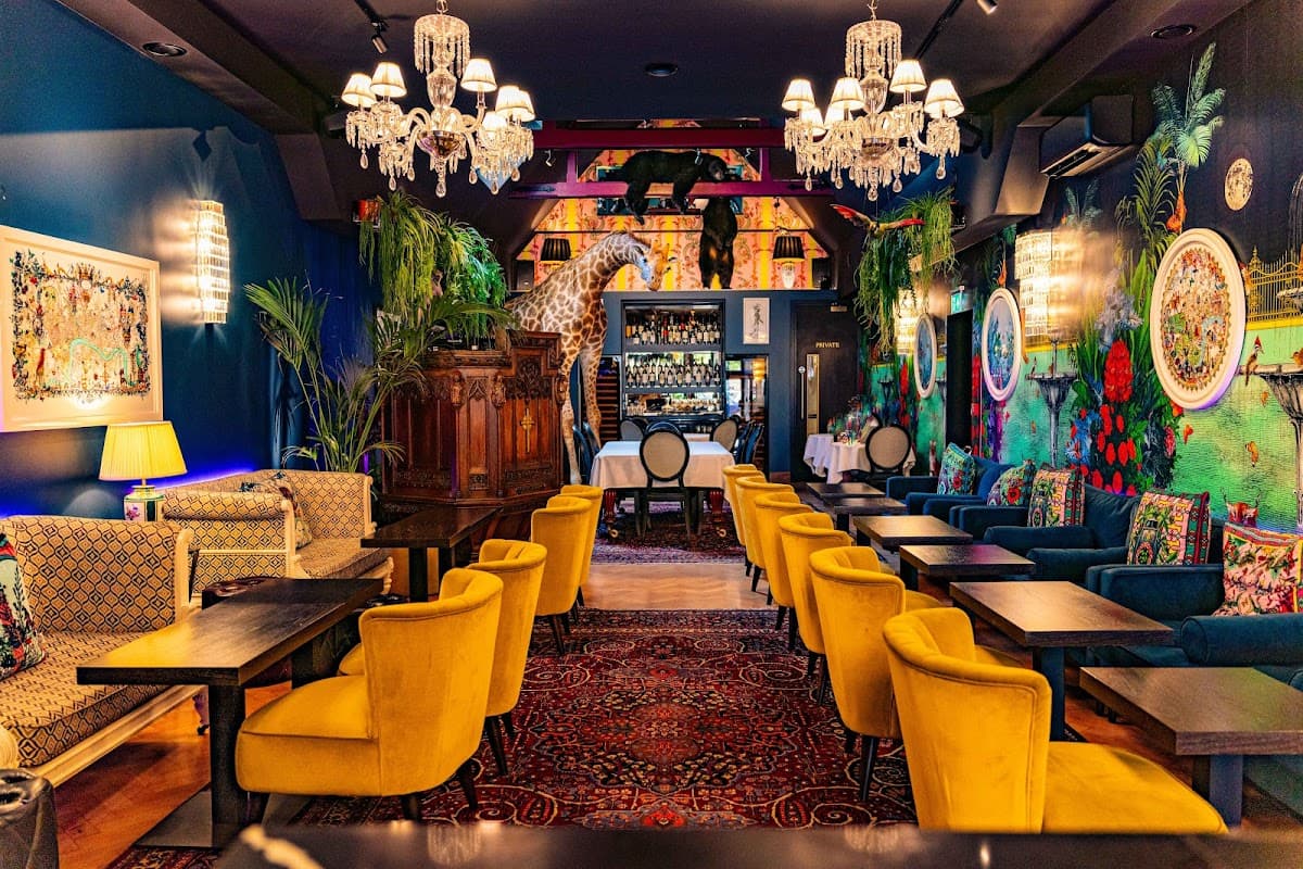 Hux Bar
