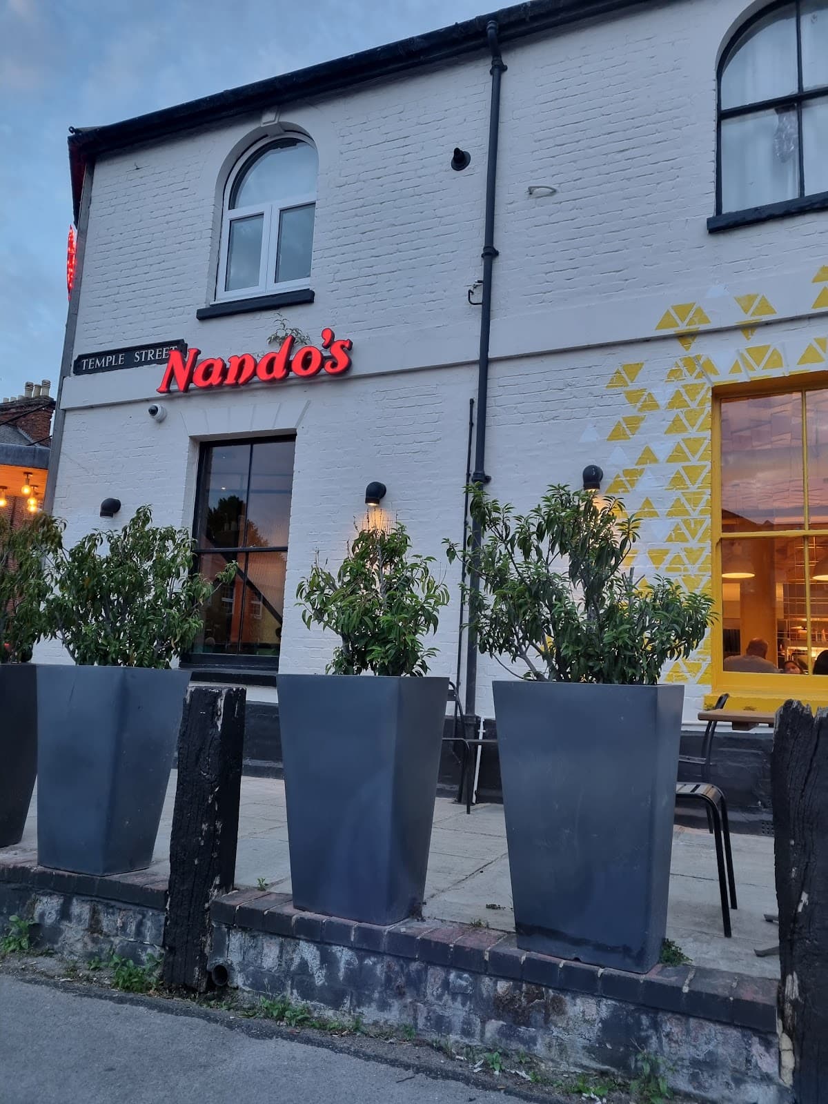 Nando's Oxford - Cowley Road