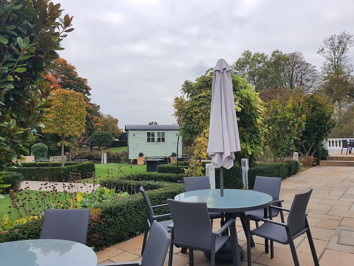 Monkey Island Brasserie & Bar