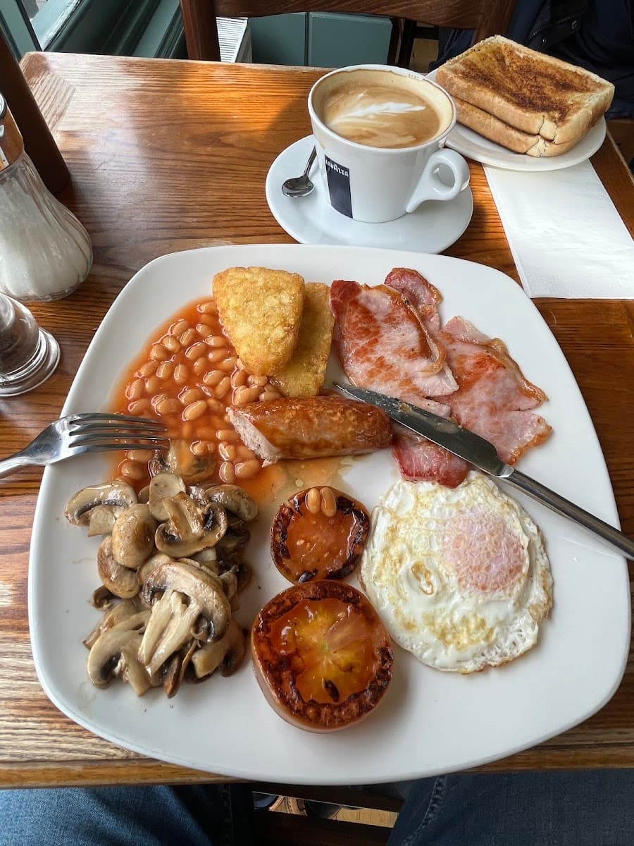 Cafe Maya