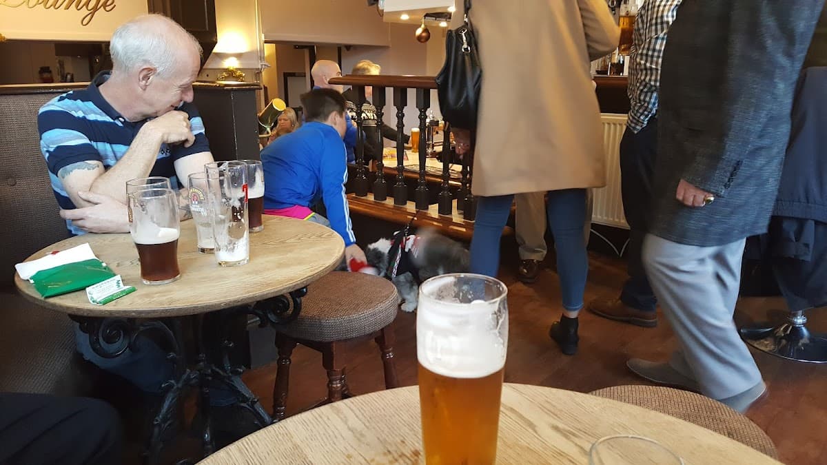 Whites Bar
