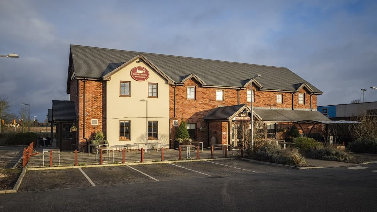 Chestnut Tree Farm - Dining & Carvery