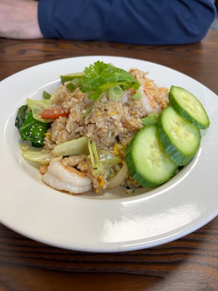 Somjuk Thai Cafe