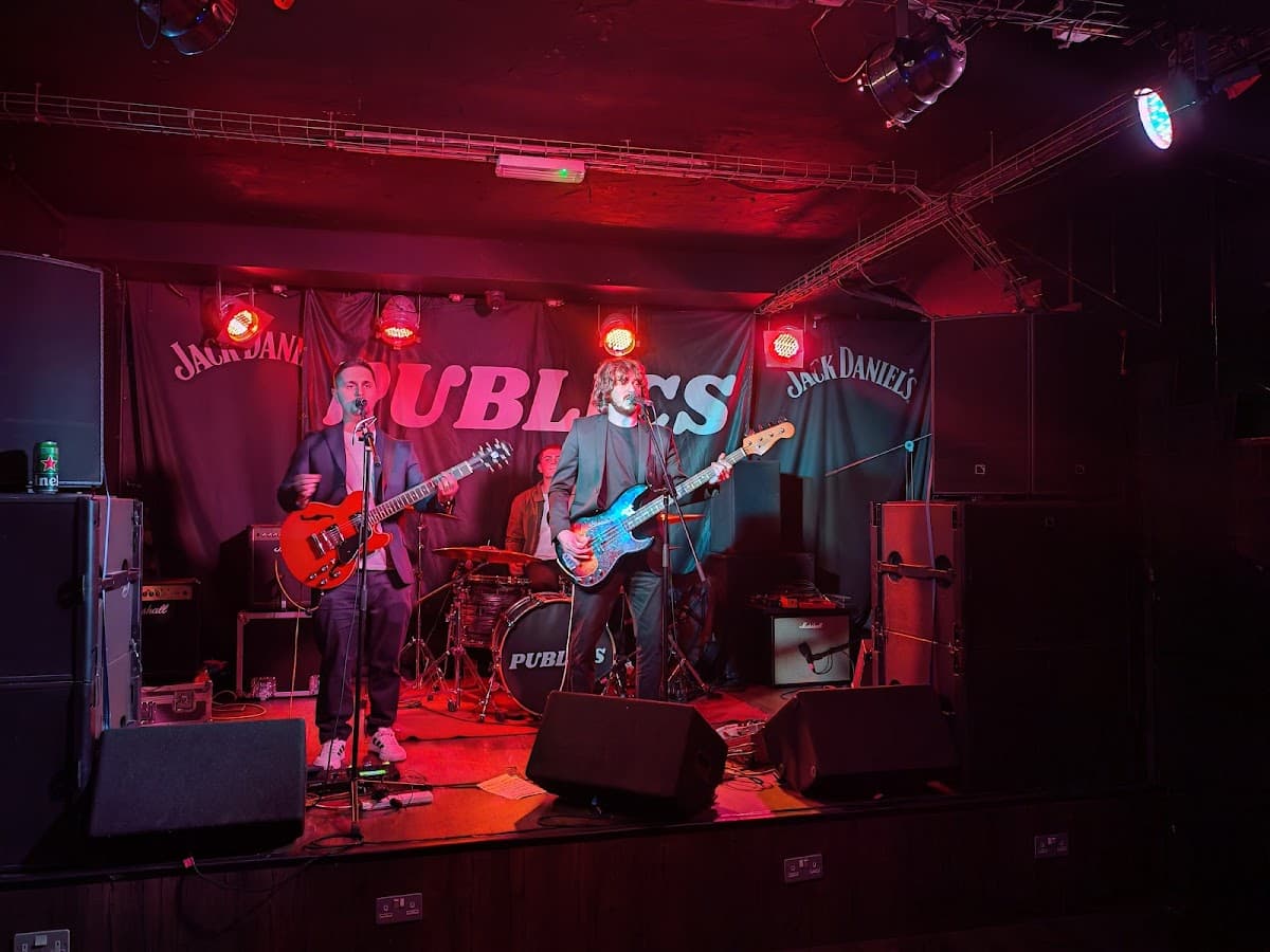 The Sunflower Lounge