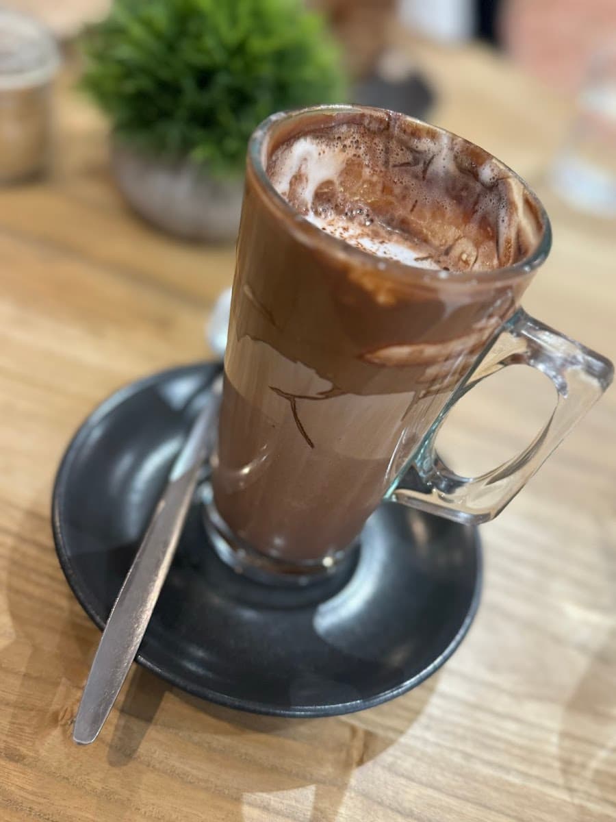 WOLFOX at ZAVIA CAFE DINER LEEDS