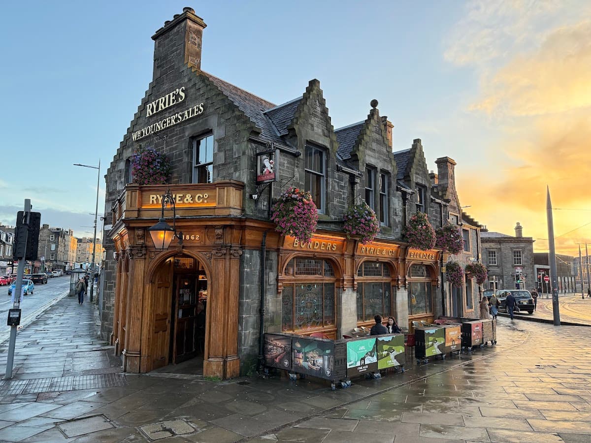 Ryrie’s Bar