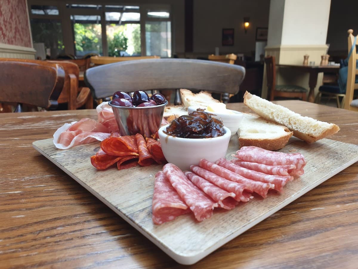 The New Inn Ealing