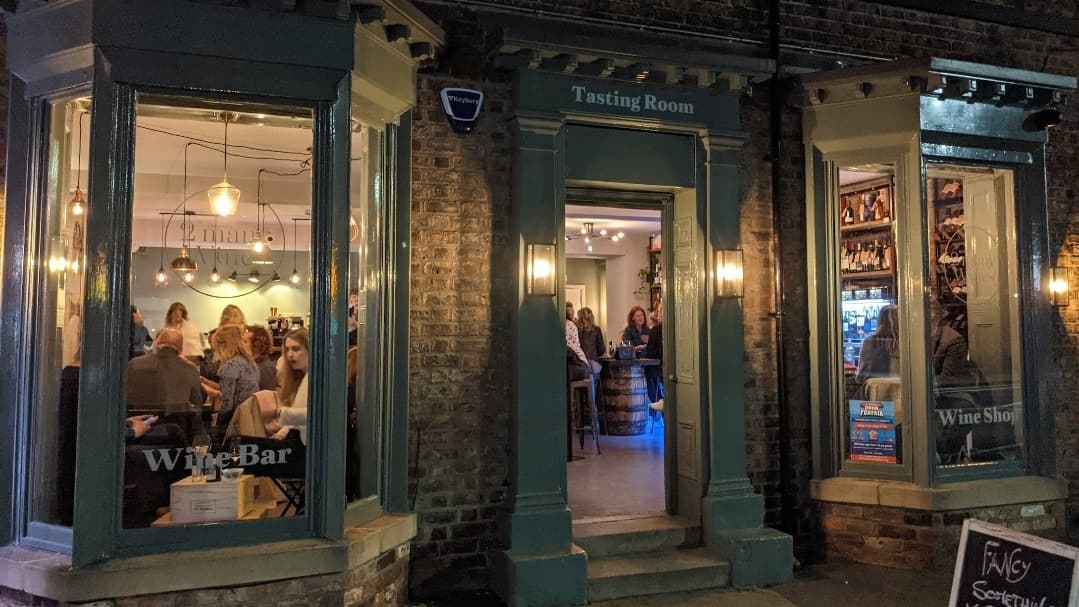 2 many Wines - Wine Bar & Bottle Shop
