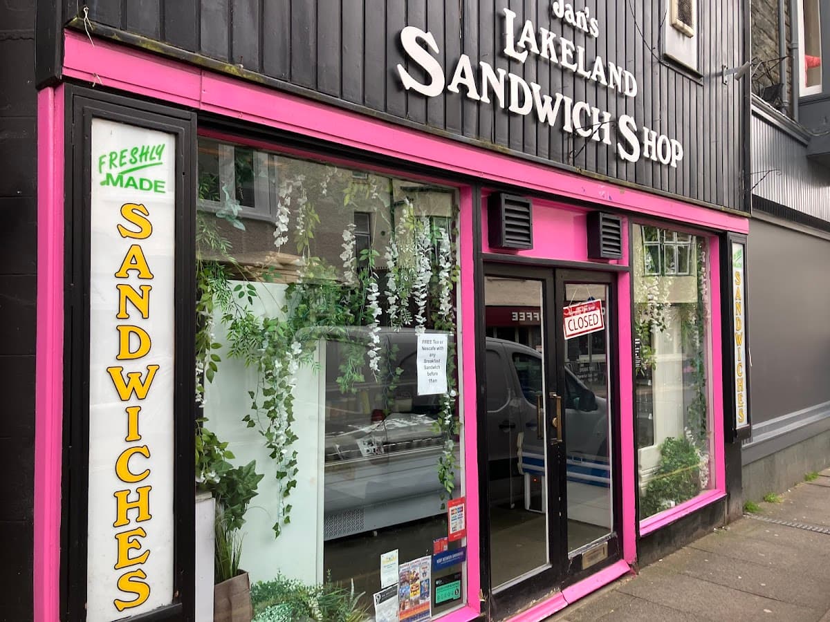 Jan's Lakeland Sandwich Shop