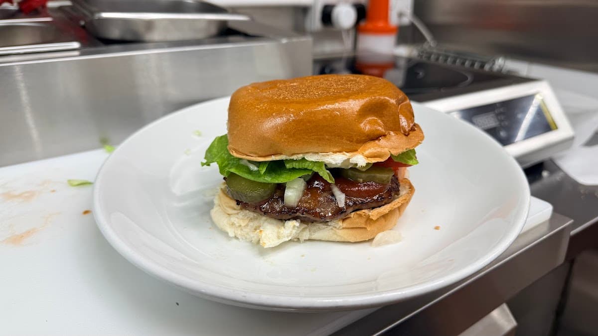 Heidi's Burger