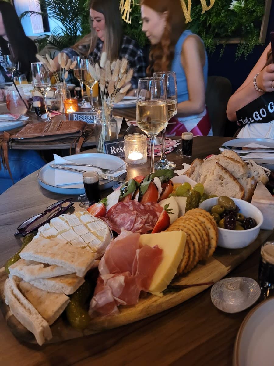 The Wine Café