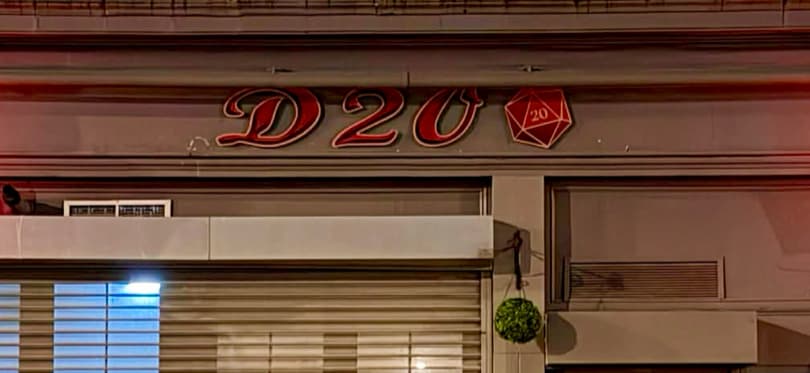 D20