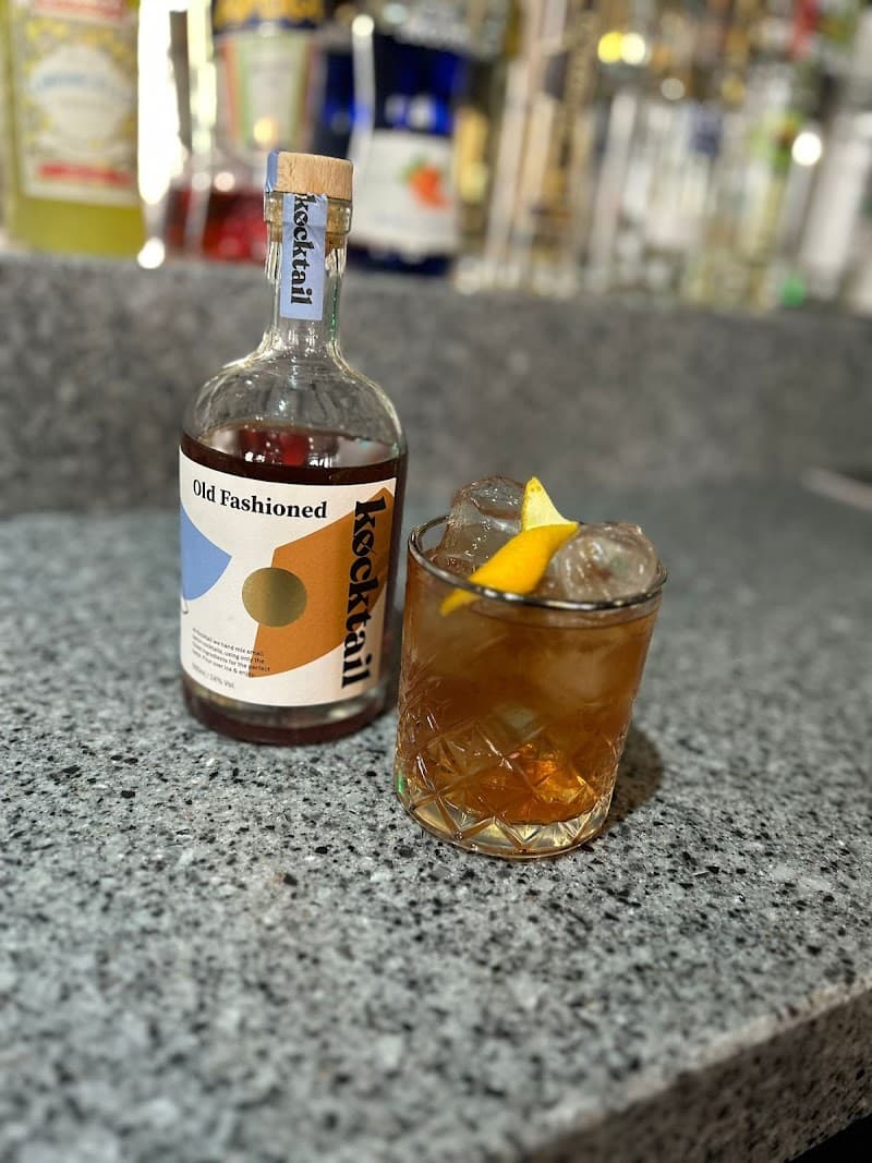 The Ware Rooms @Kabannas